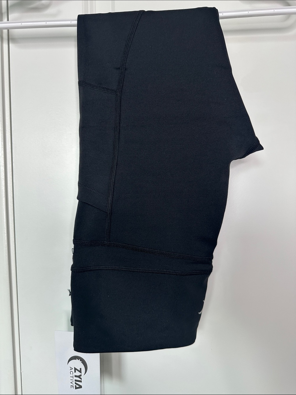NWT Zyia Black Pocket Light n Tight Hi-rise 7/8 24"